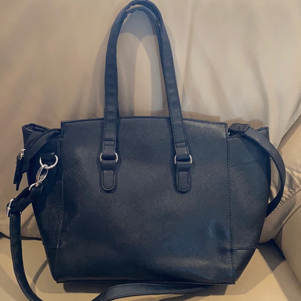 NWT bag - Picture 3 of 6